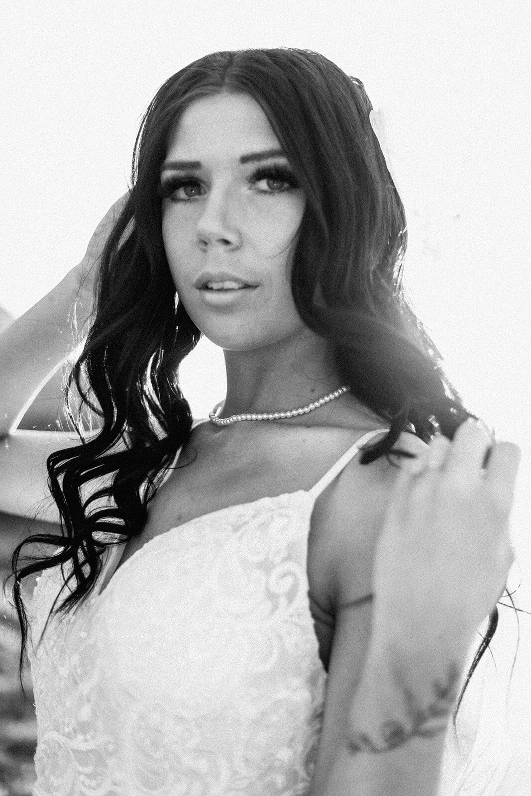how to choose a wedding photographer