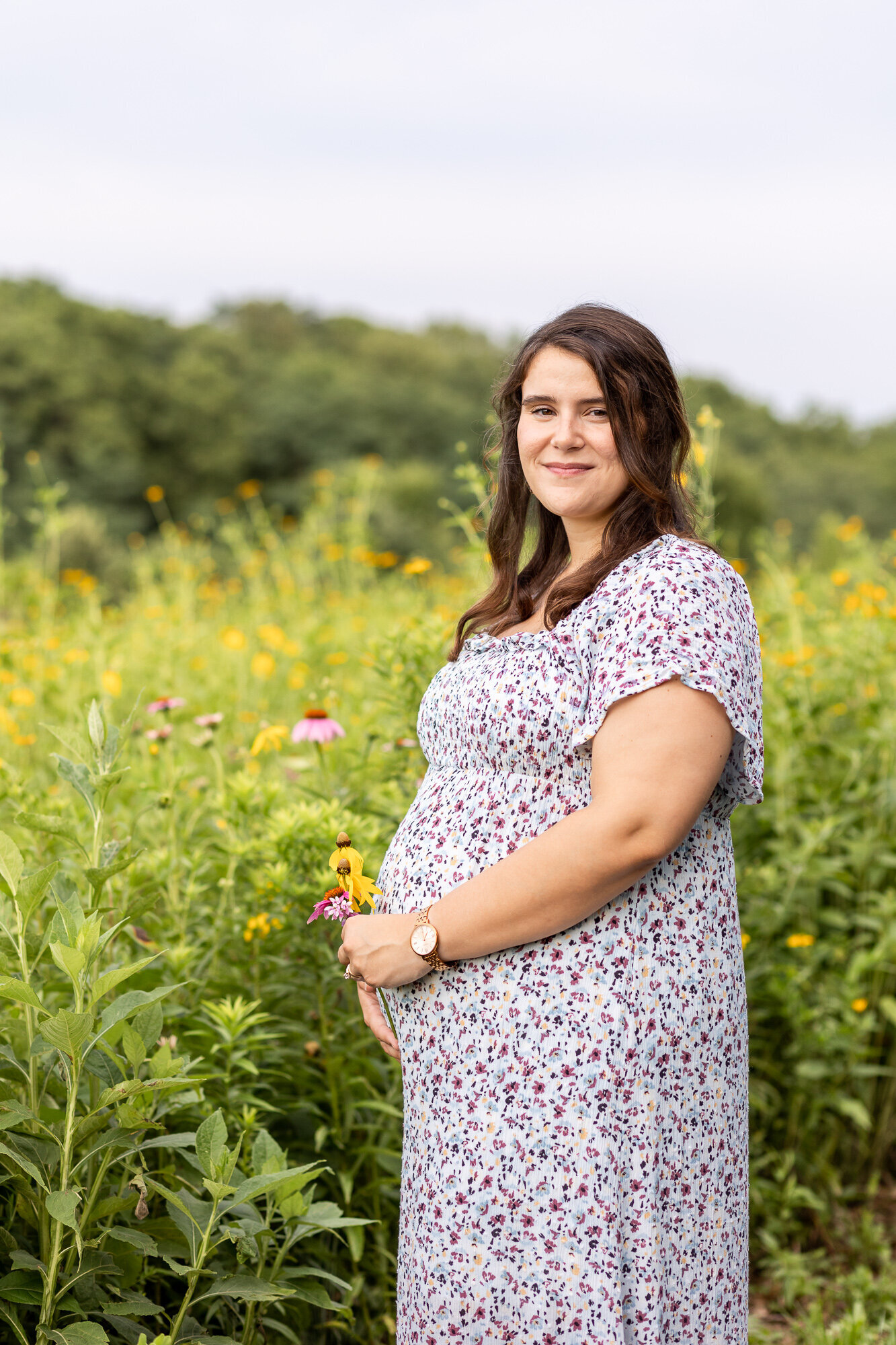 Outdoor-maternity-photography-session-golden-hour-Frankfort-KY-4