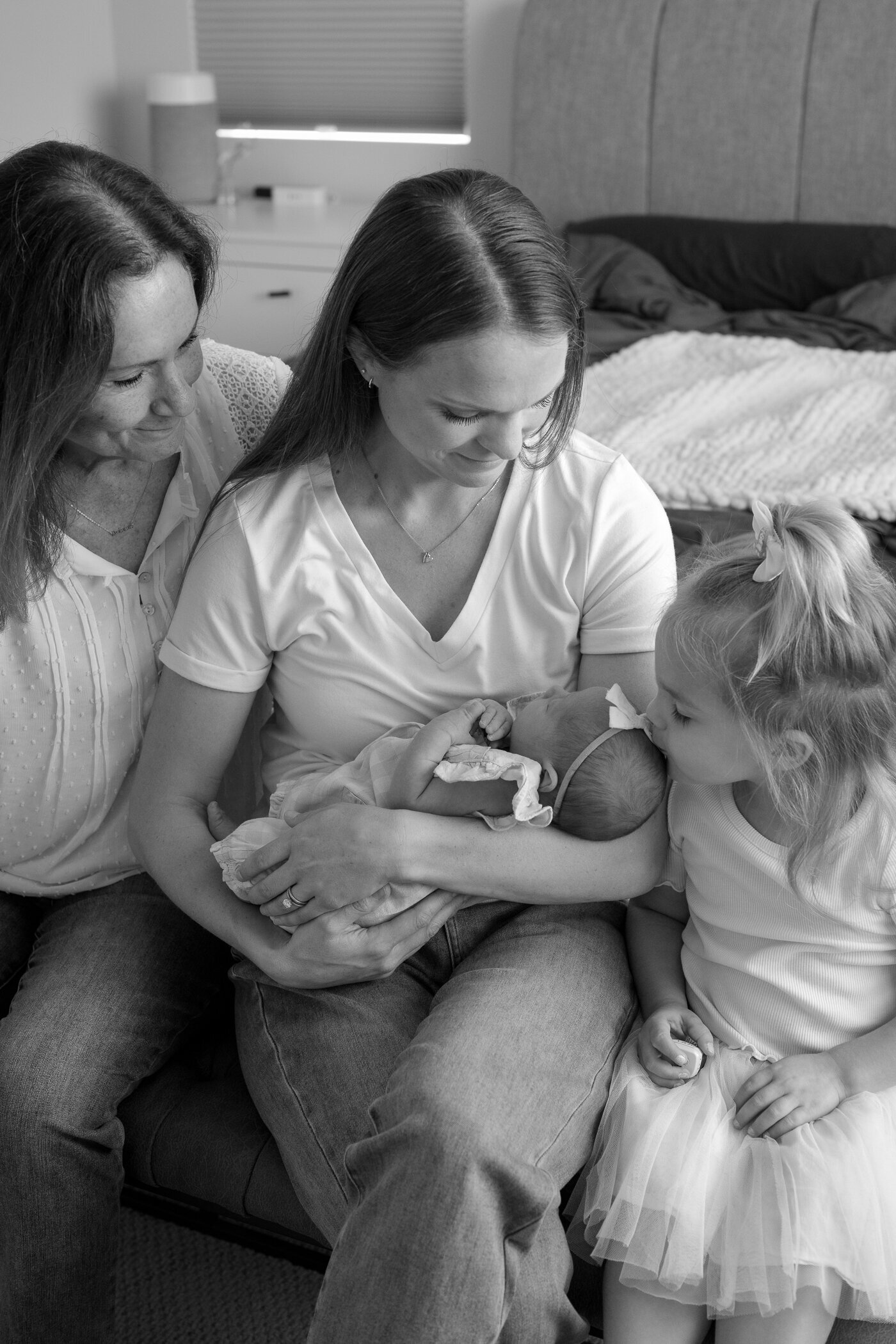 Lake Elsinore Newborn Photographer