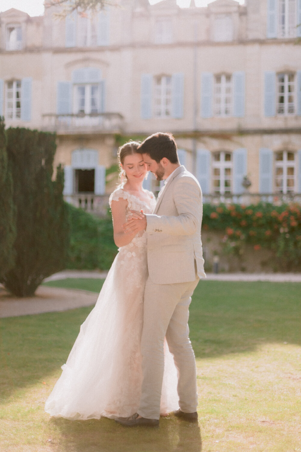 Wedding Celebrant in Provence-111