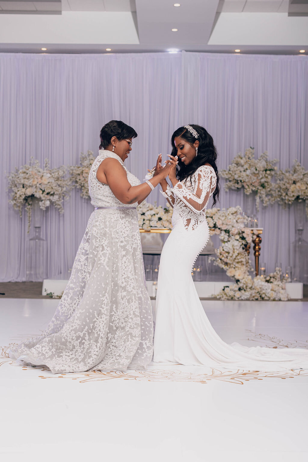 ottawa-convention-centre-wedding-virtuous-weddings-