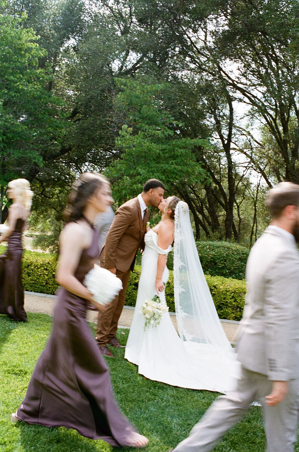 Film-Wedding-Photographer (54)