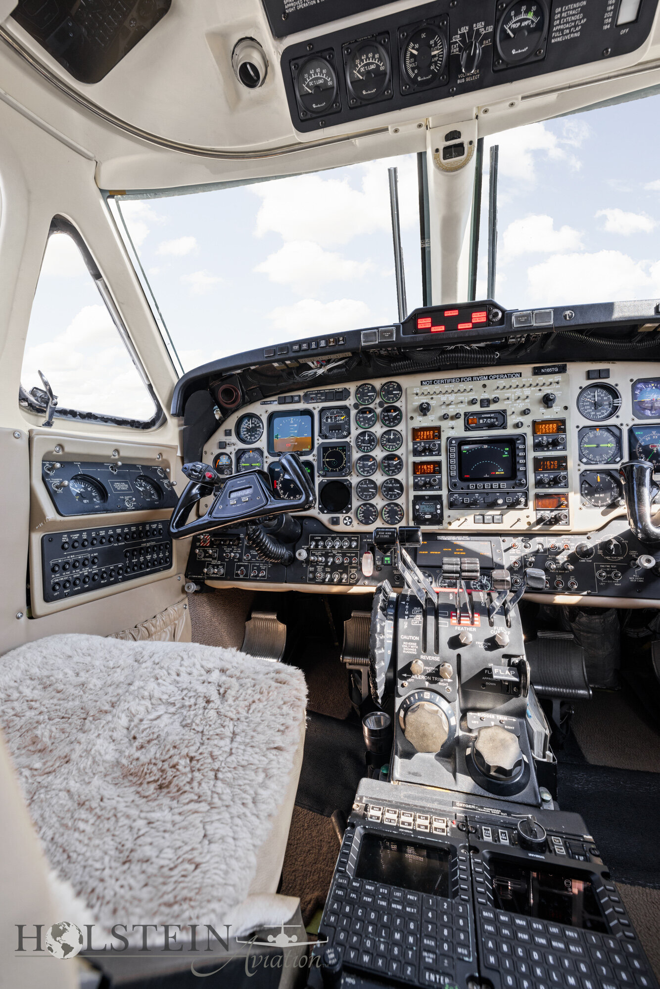 King Air 350 Watermarked-10