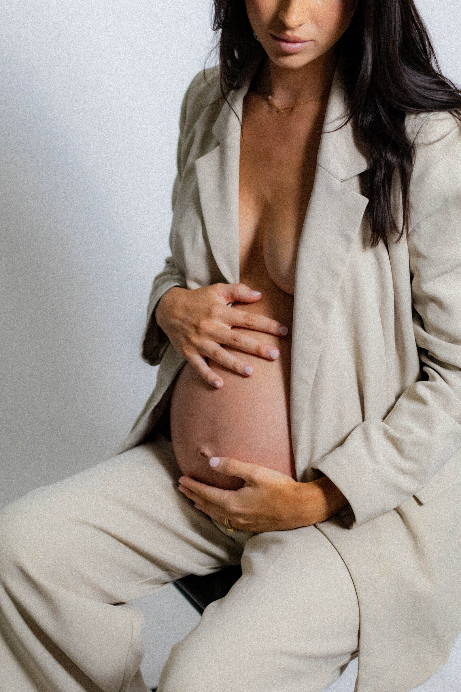 Cairns Maternity Photographer