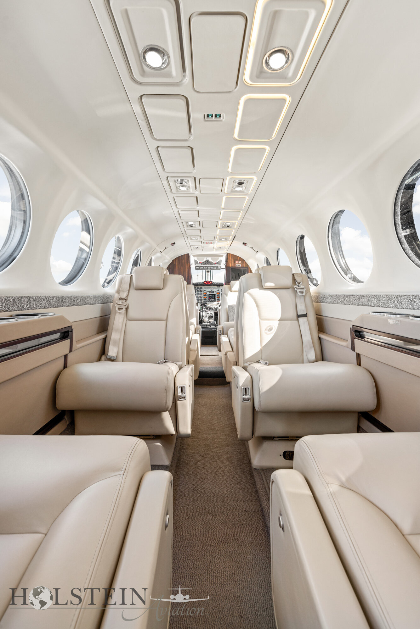 King Air 350 Watermarked-17