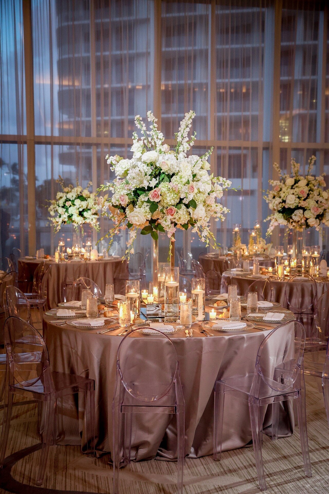 the-conrad-reception-tables-2