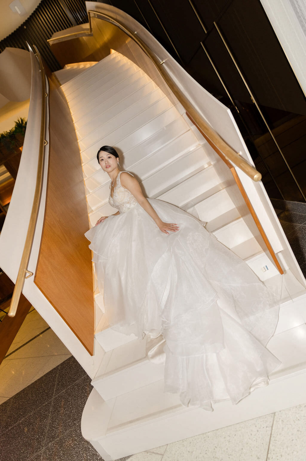 Honeyrose Hotel Montreal Wedding | montreal editorial wedding photographer | luxury moment photography-9913
