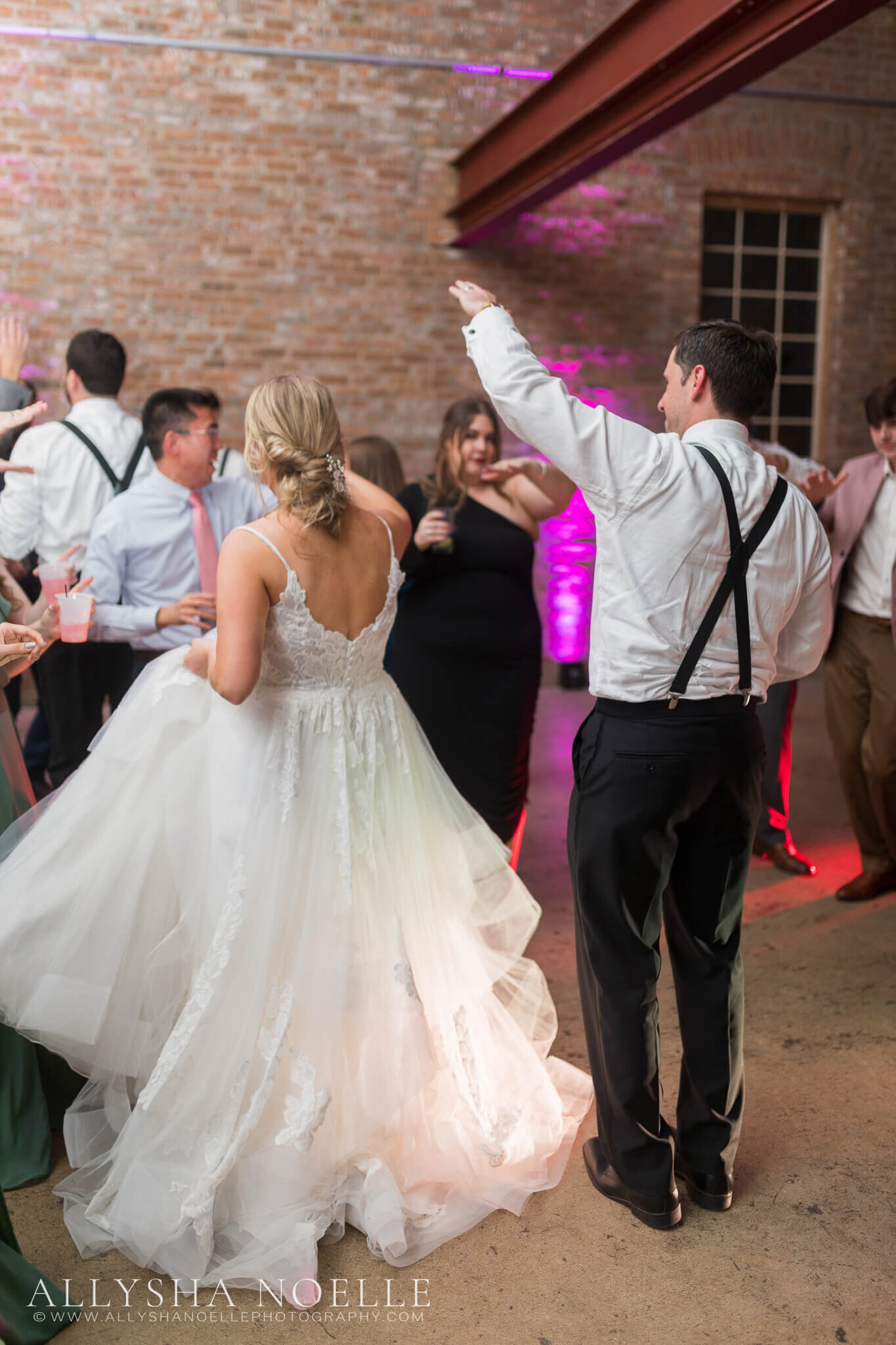 Wedding-at-The-Factory-on-Barclay-in-Milwaukee-1261
