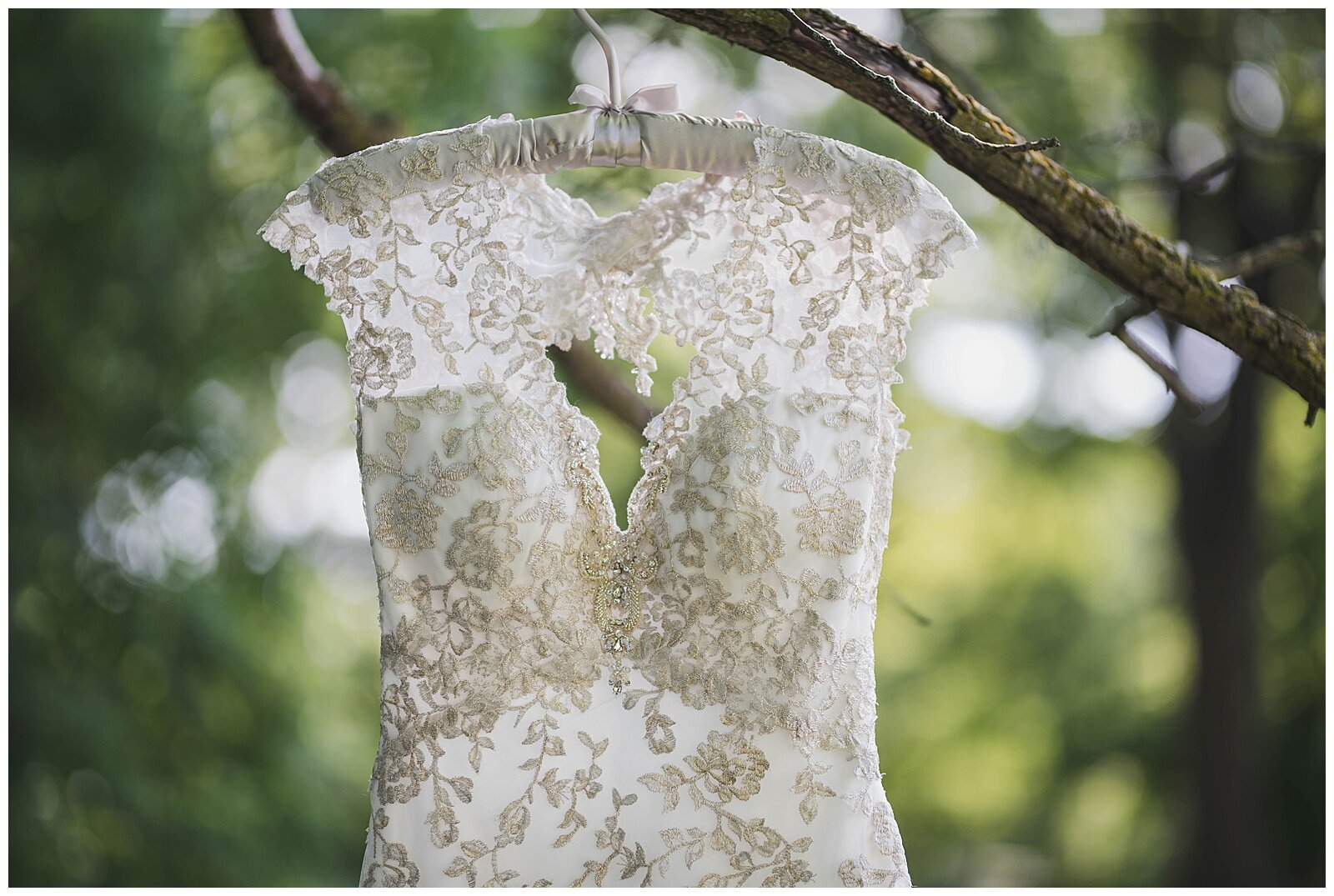 LoverlyWeddings_0166