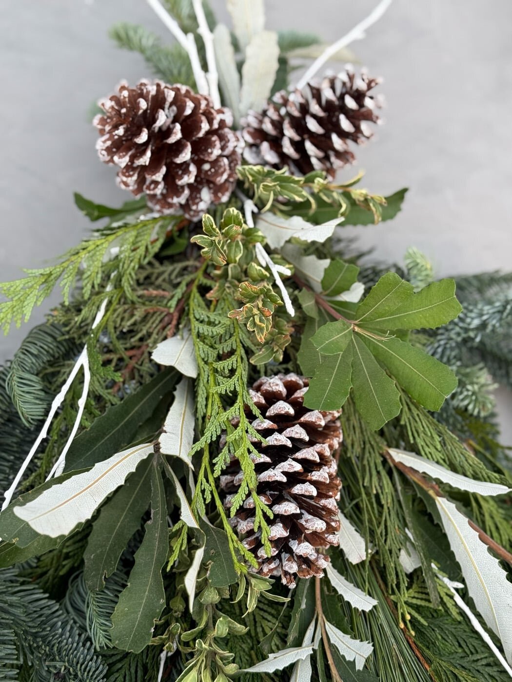 Noblesville Real Christmas Wreath - Sweet Peas Flower Farm 02