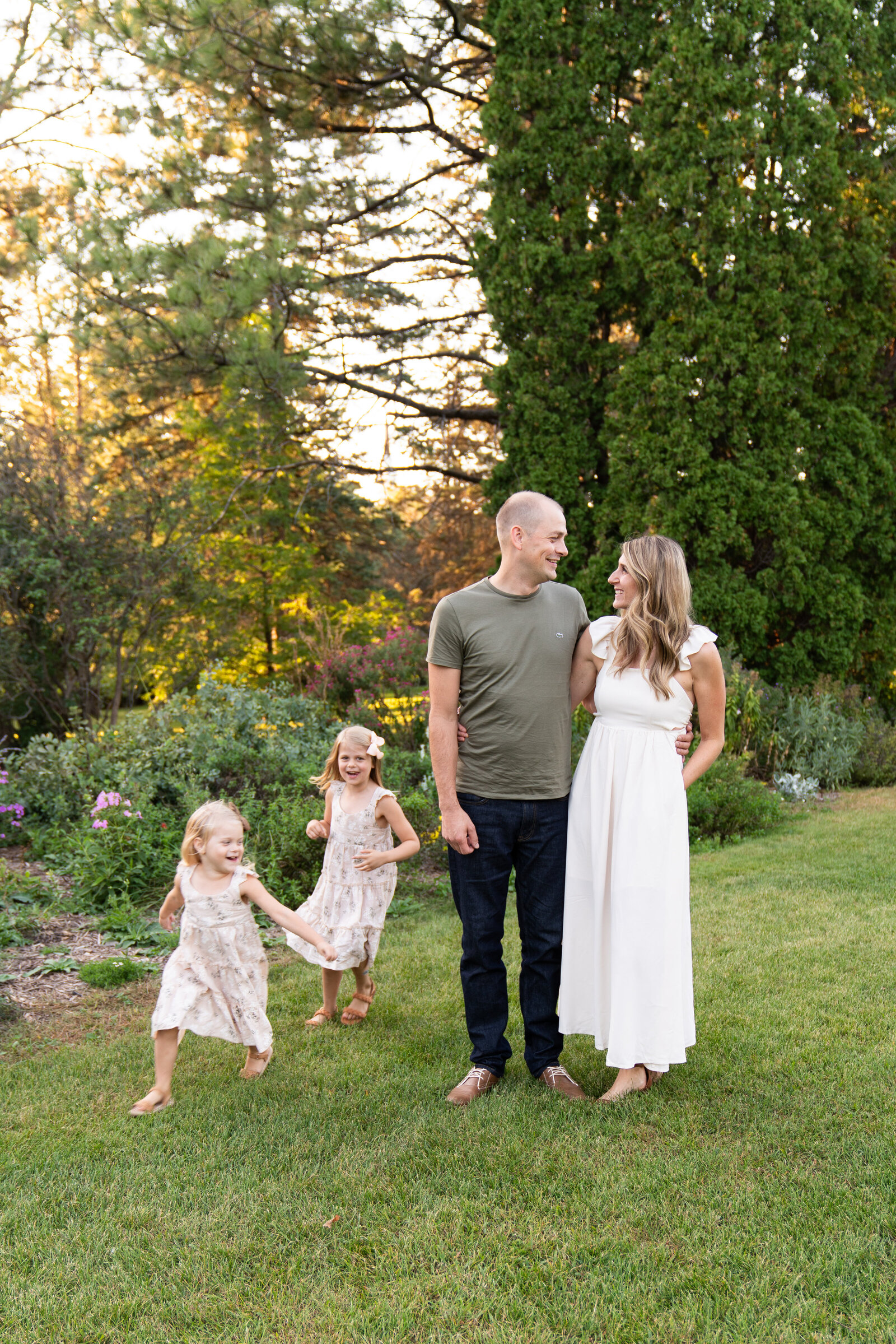 Candid family photo ideas