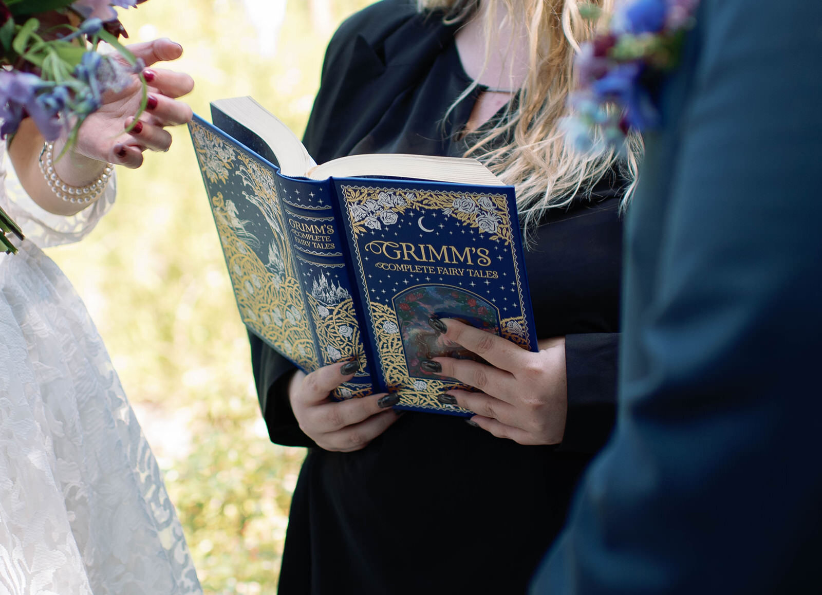 Gothic-Disco-Floral-Wedding84