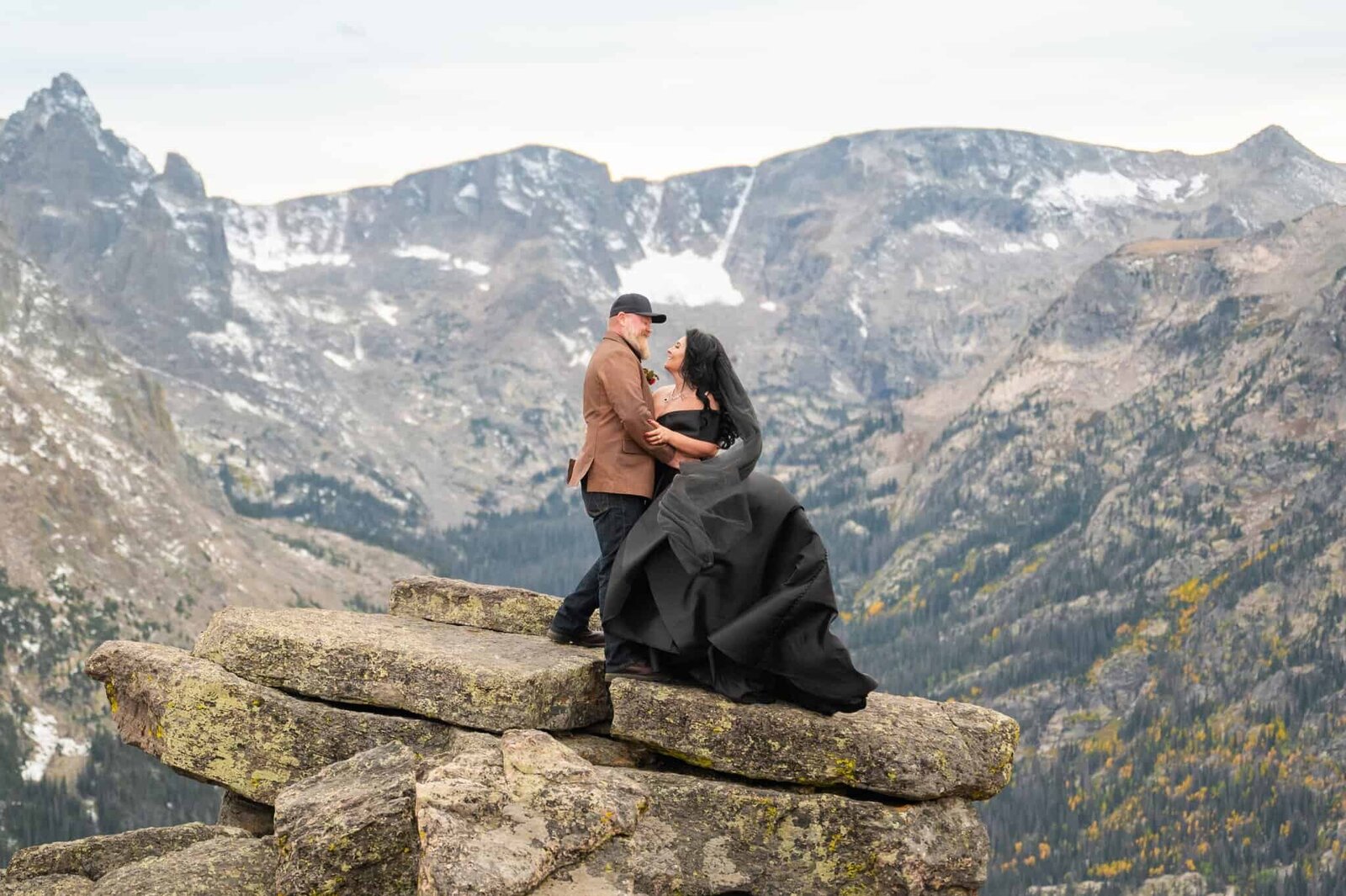 19. Fall Rocky Mountain National Park Elopement_73