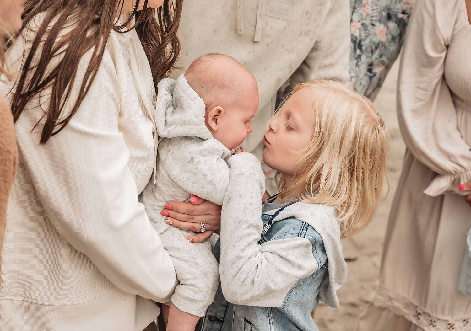 Family Photographer In Lincoln City Oregon 