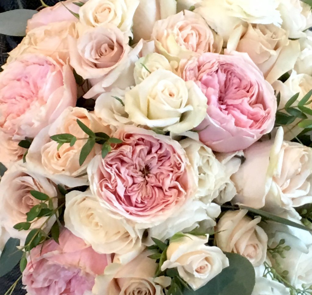 garden roses for a classic bridal bouquet