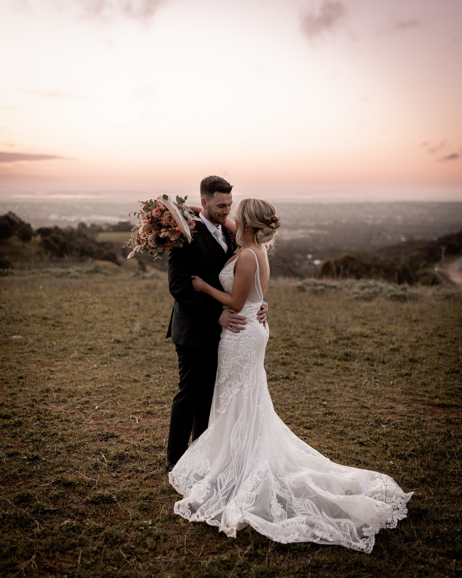 240921-Hannah-Sam-Rexvil-Photography-Adelaide-Wedding-Photographer-594