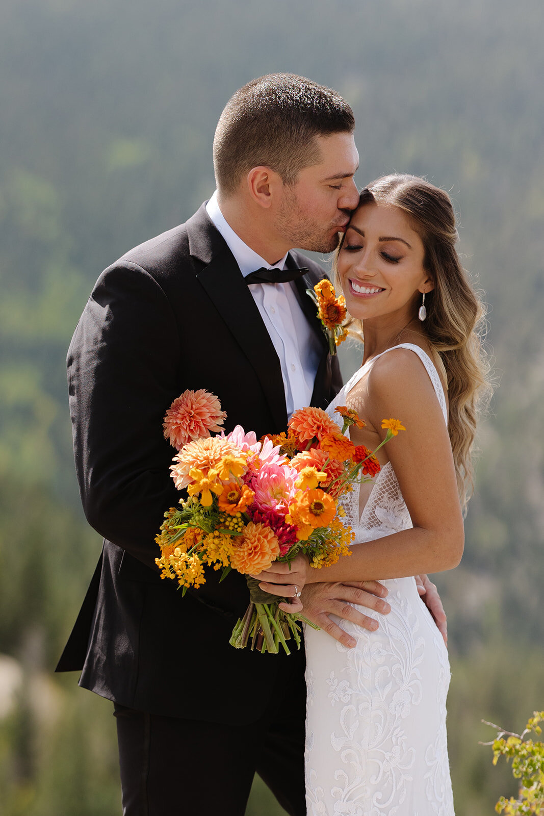 Leah_Lach_Photography-Shelby_and_Marty-Northstar_Gatherings_Wedding-351_websize (1)