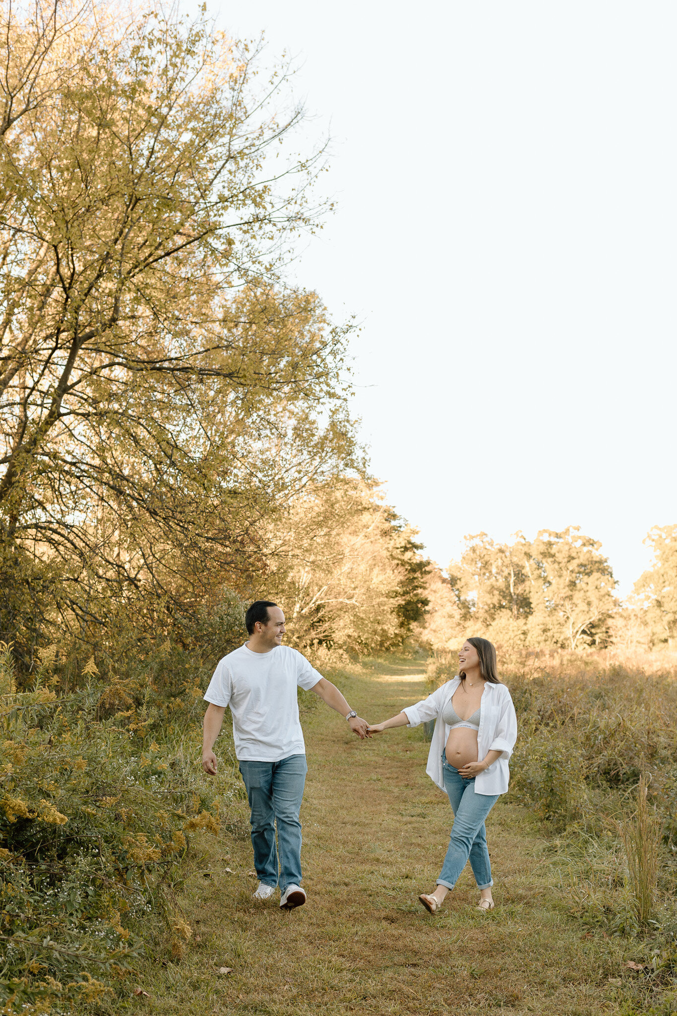lifestyle-outdoor-maternity-session-photos-charlotte-nc (1)
