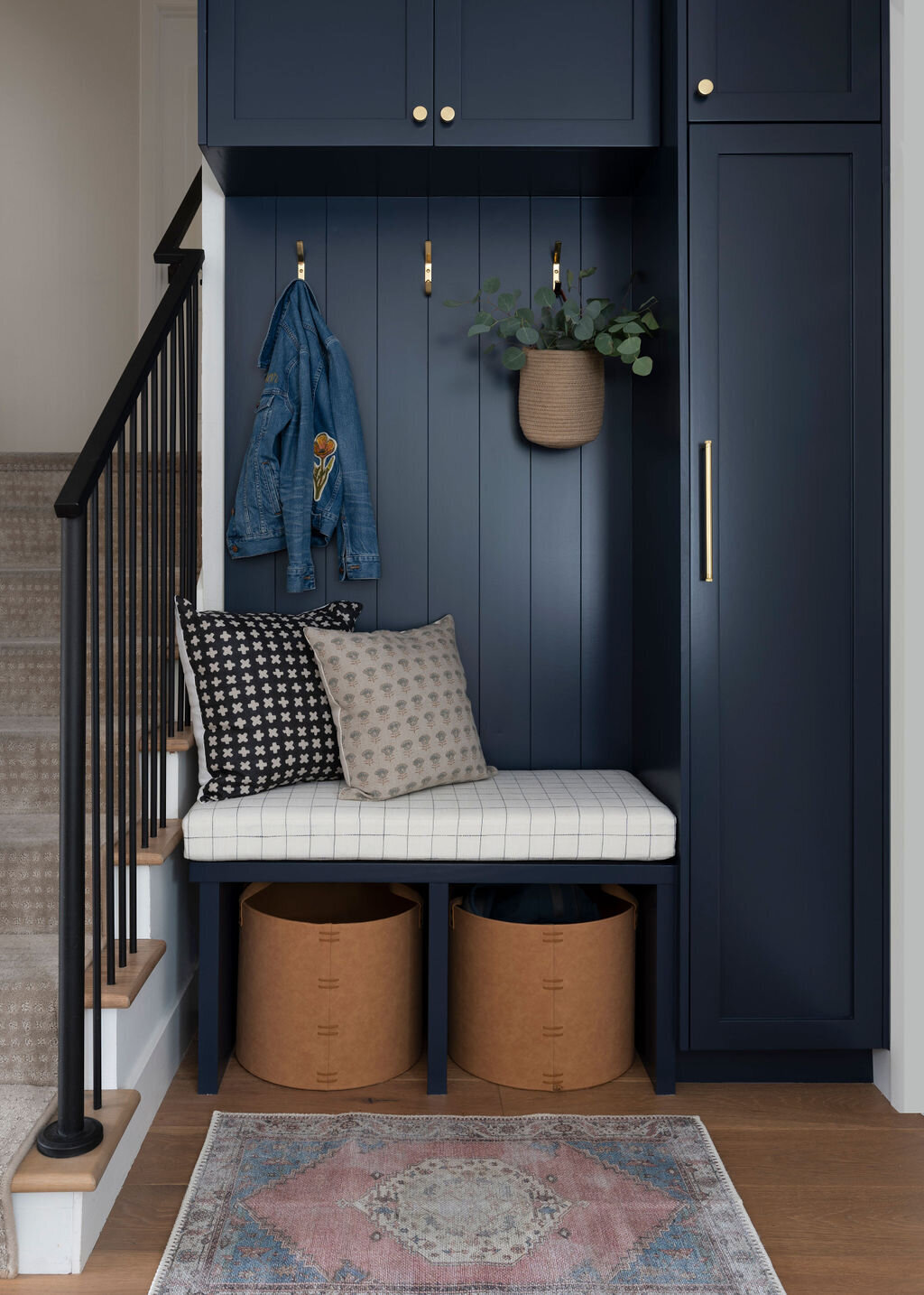 best-mcgee-amber-interiors-interior-designer-decorator