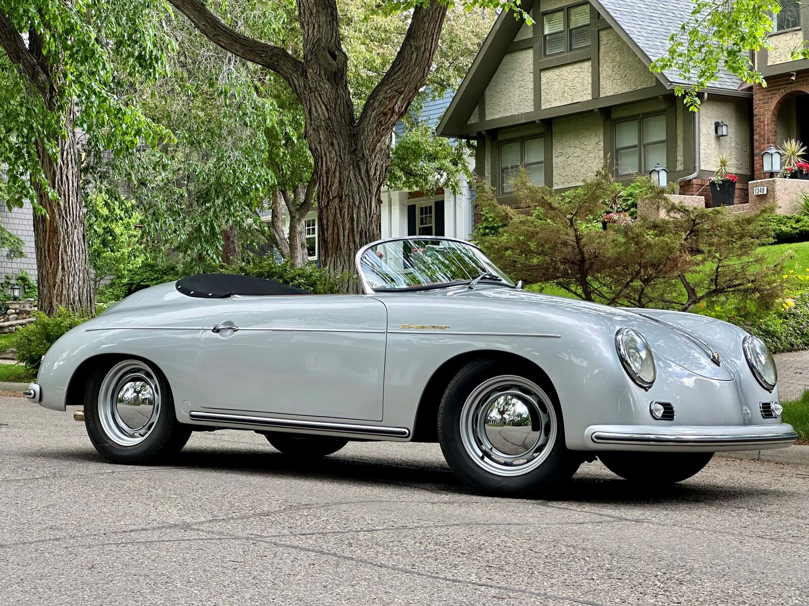 Hire Vintage Porsche 356 Speedster Fleet | Porsche356Props