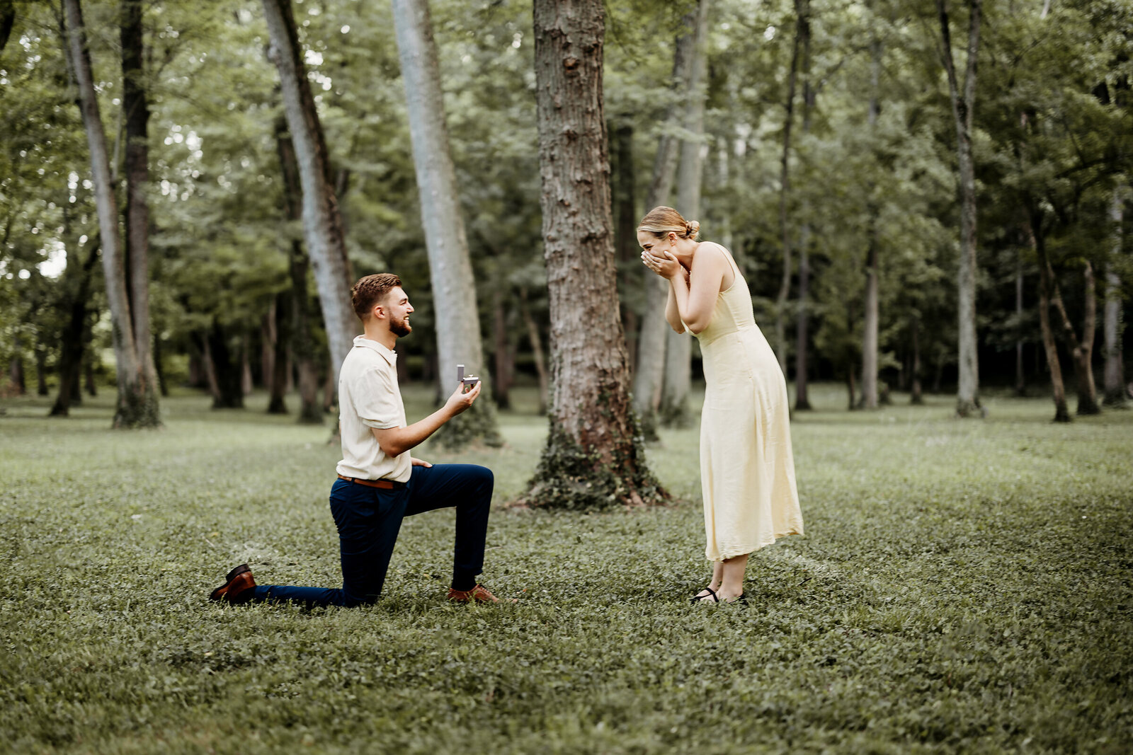 9179-Caleb-Maddie-Engagement-Indianapolis-8x10