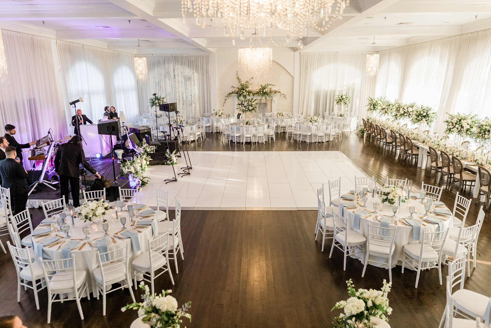 leila-james-events-newport-ri-wedding-planning-luxury-events-potoula-and-dean-viciki-plus-erik-belle-mer-water-salon63