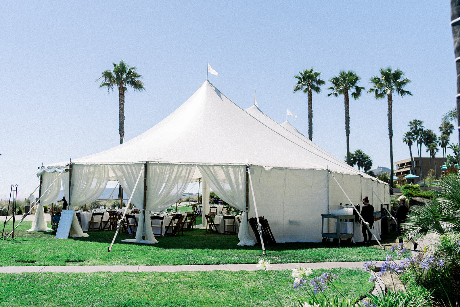 Luxury Reception Setup at Dolphin Bay Resort, California