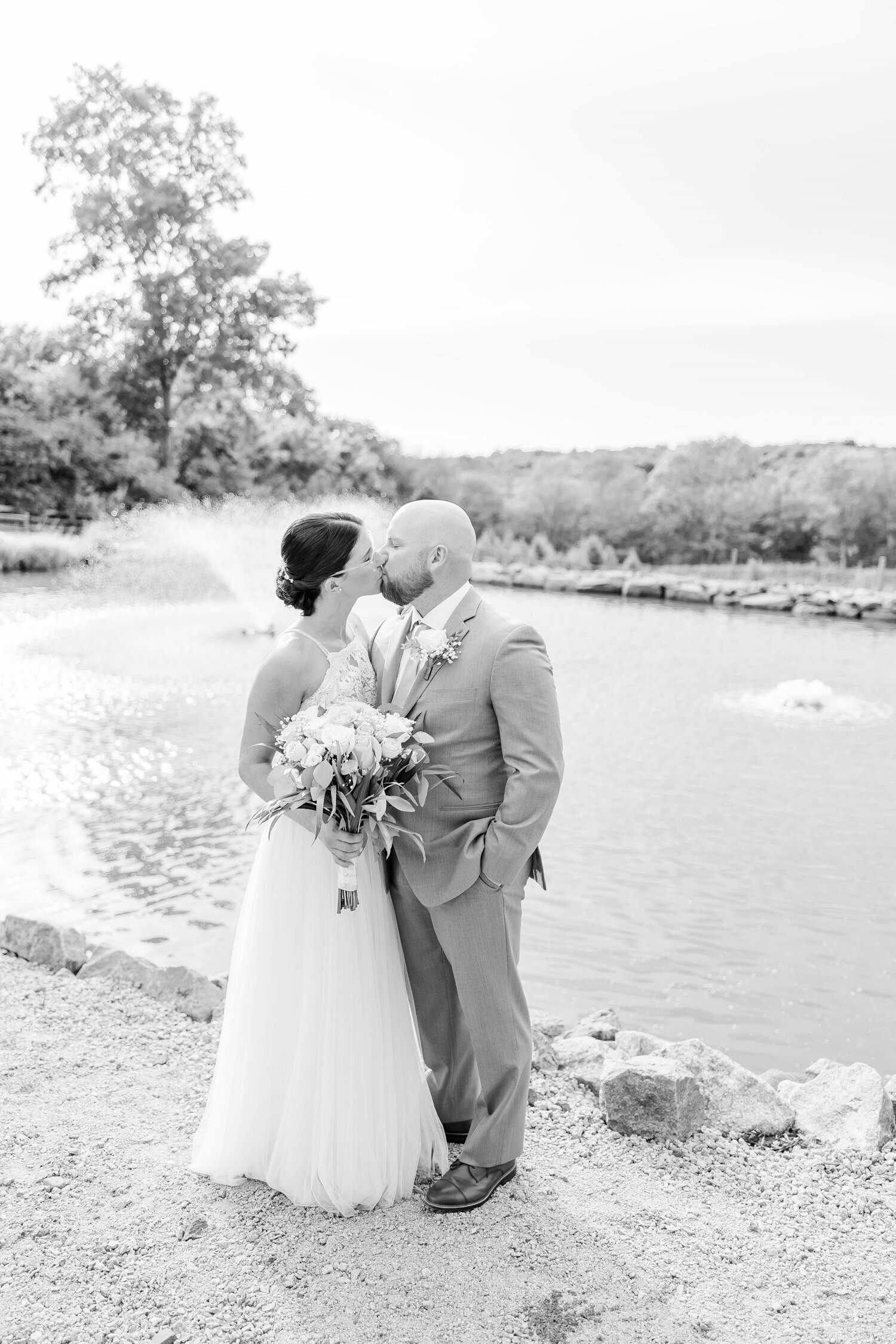 2022 08 14_Elle Josh Wedding_Nuzzos Farm_Branford CT_05-Newlyweds-40
