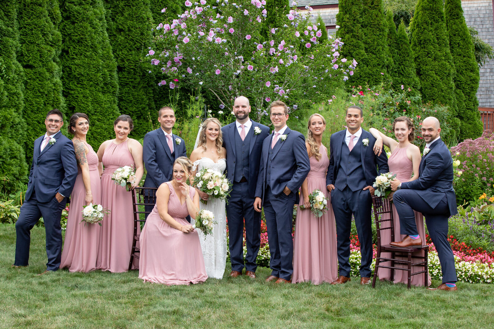 wedding-party-spring-garden-chamberlain-farms-lisa-gilbert-photography