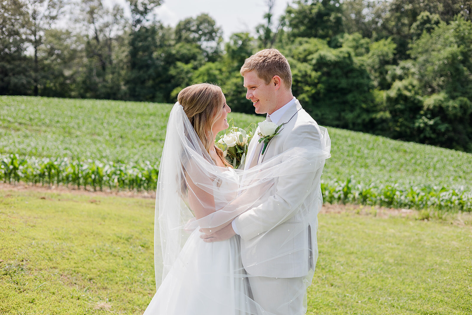 Whitis-Sedalia-Kentucky-Wedding-1619