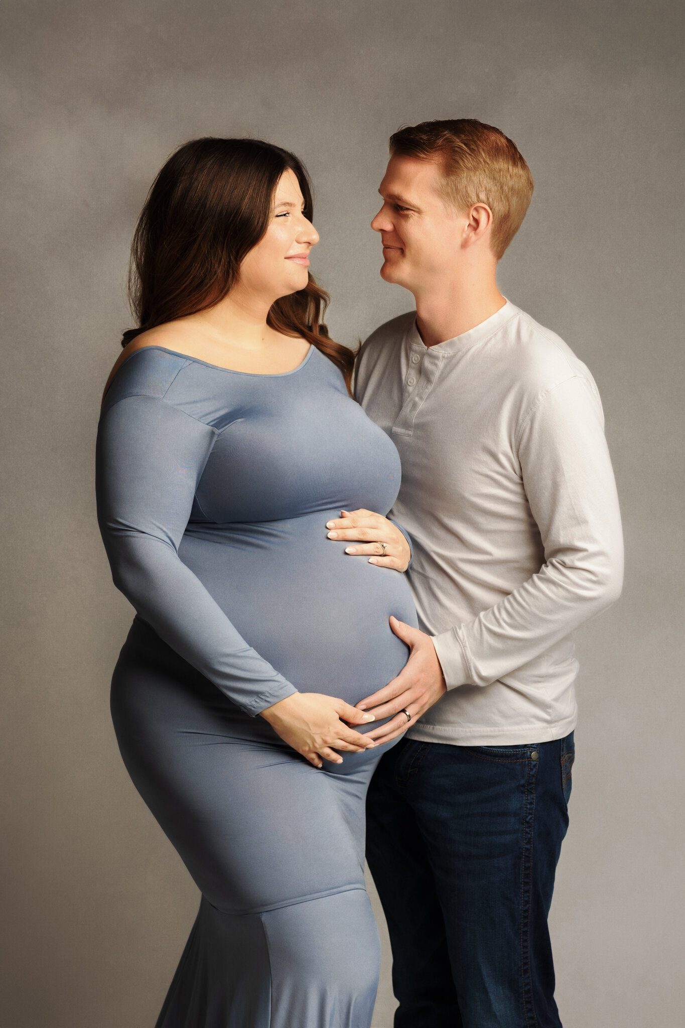 best maternity portrait studio NW Arkansas, best maternity photographer near me Cave Springs, Springdale AR maternity photography