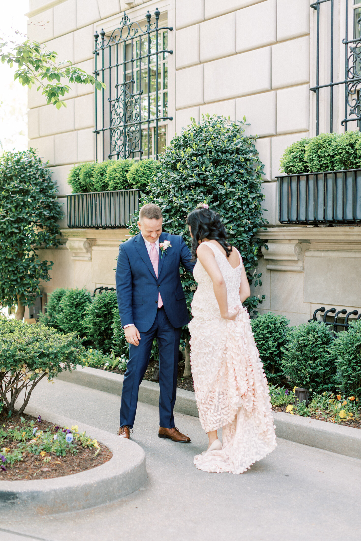 First look with a newly wed couple at the Hay-Adams hotel wedding venue