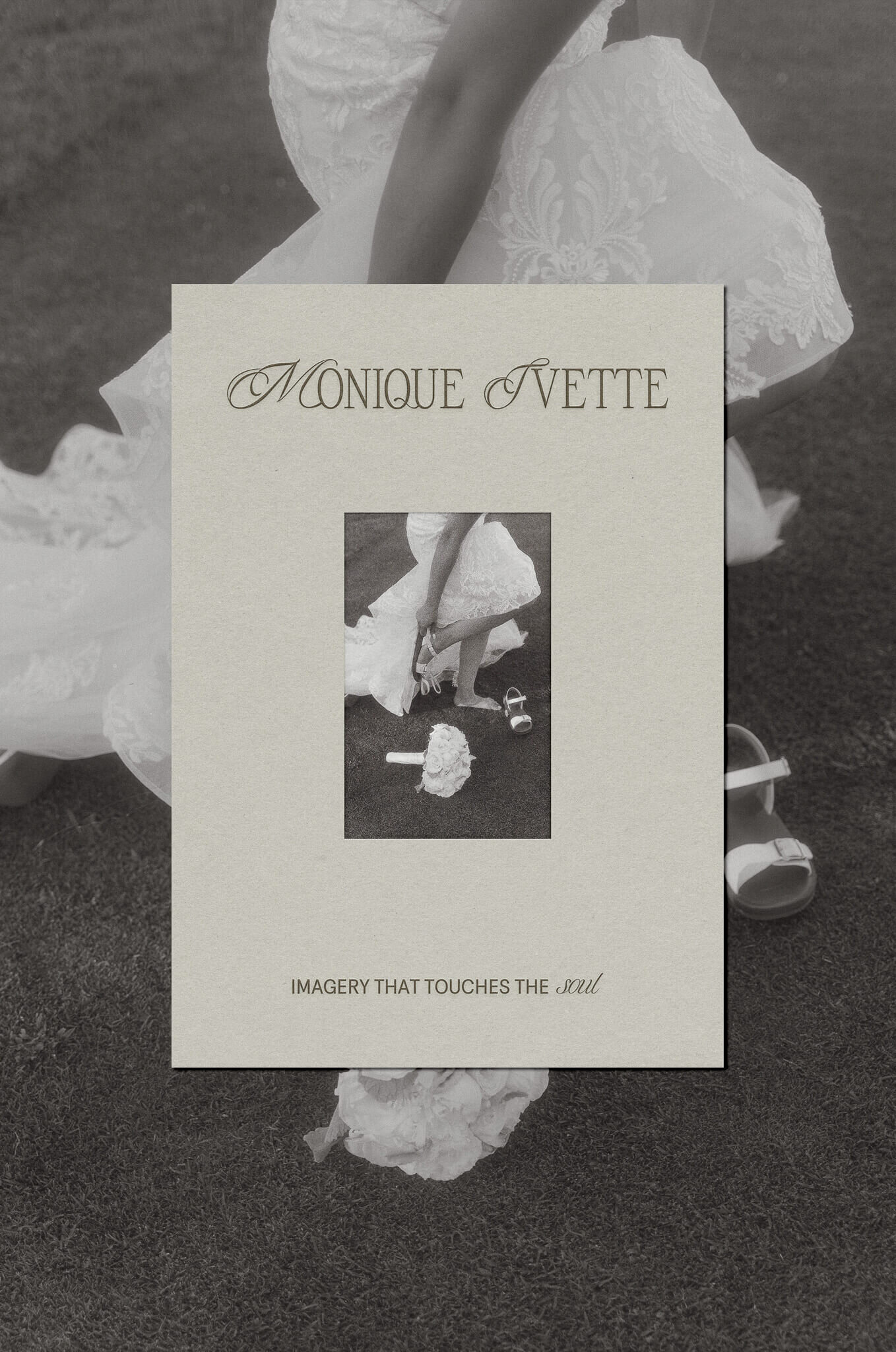 monique-ivette-paper-mockup-6