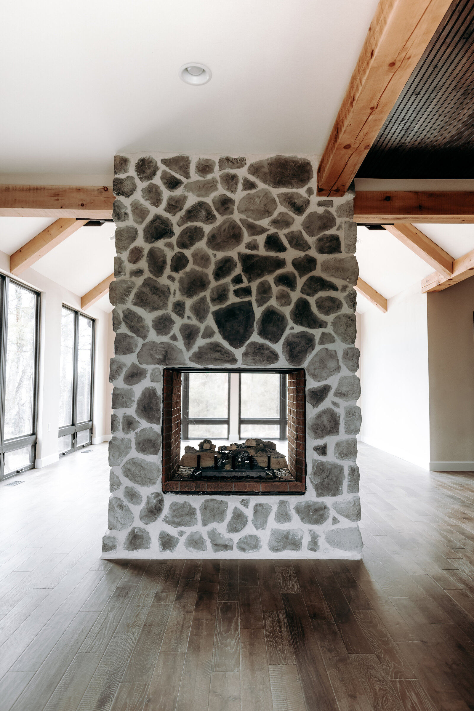 FIREPLACE(1)