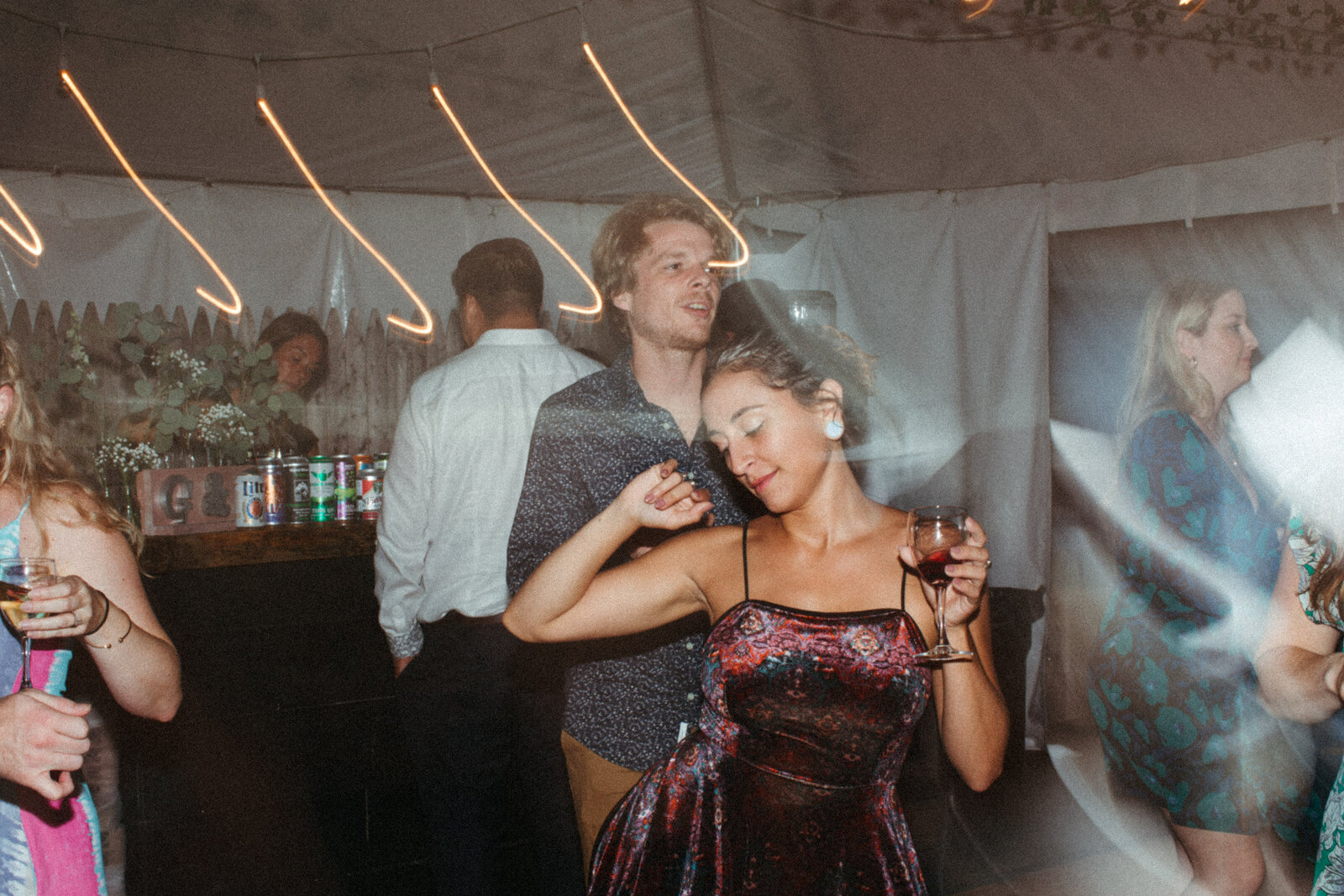 new-england-documentary-wedding-photographer-42