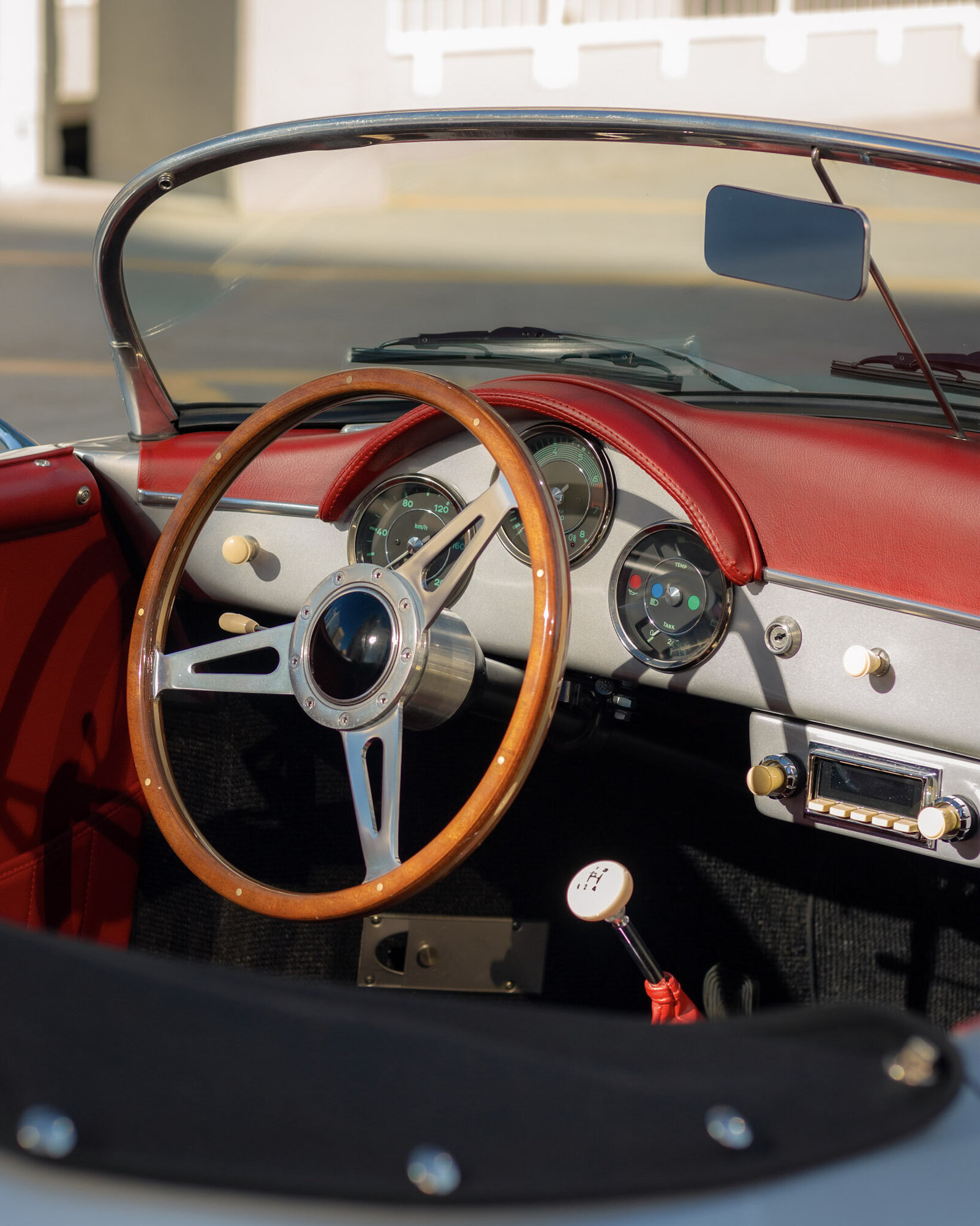 Vintage Porsche Rental for Your Wedding in Calgary