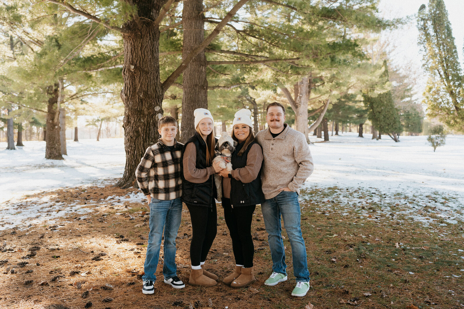 Iowa Family Photos Winter Christmas Card-1