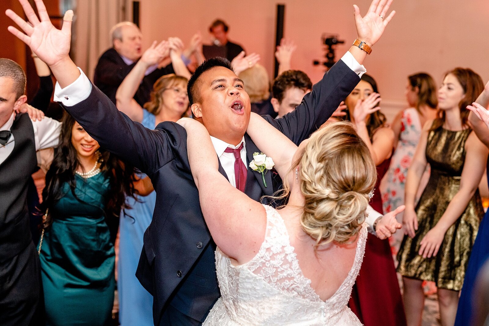 Bride and Groom dancing | Four Seasons Wedding | Orlando Wedding Photographer
