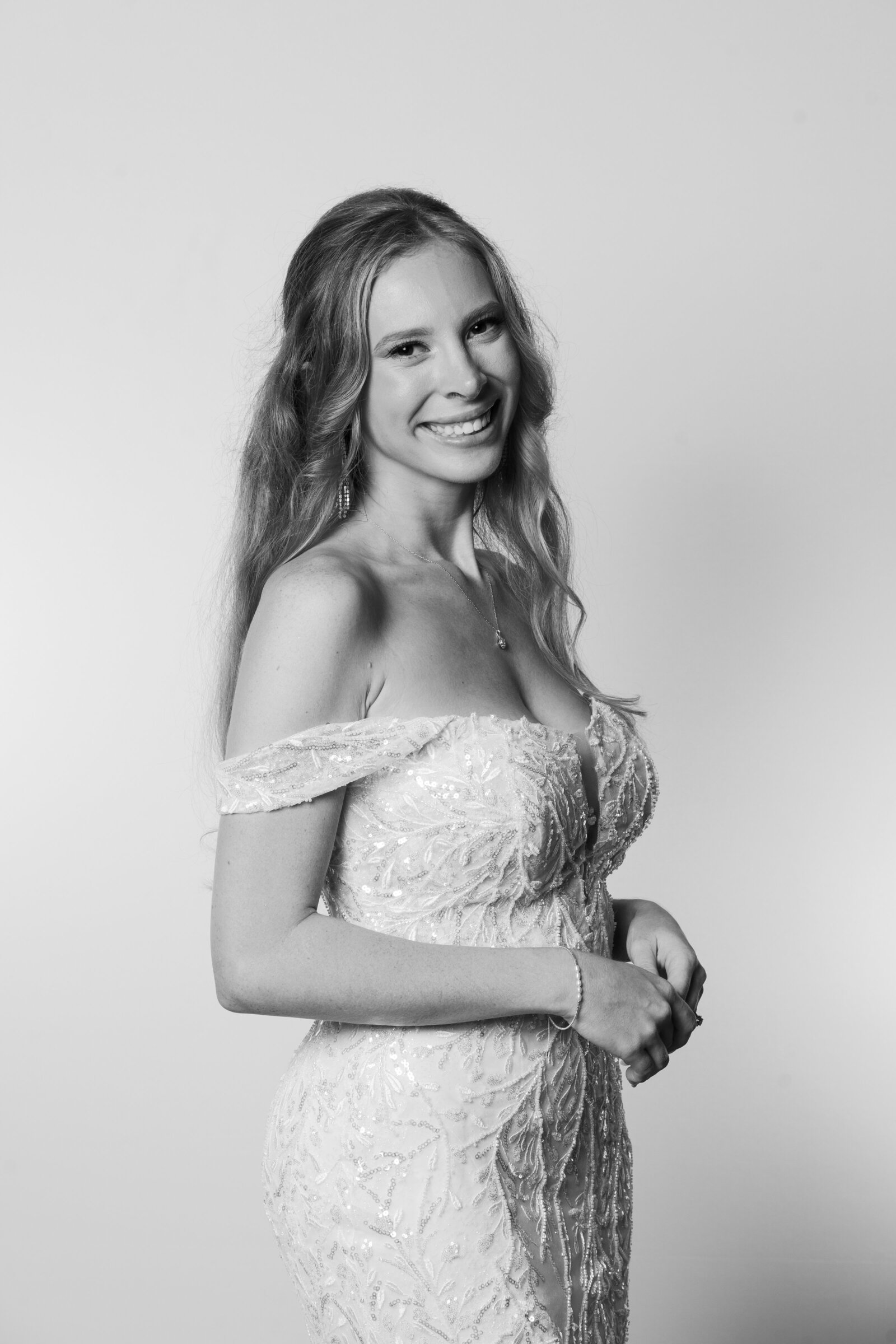 Ally+Cru_BW Portraits_0017