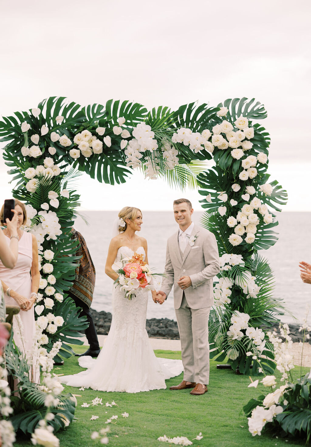 Grace_Trevor_Wedding_Hawaii-811