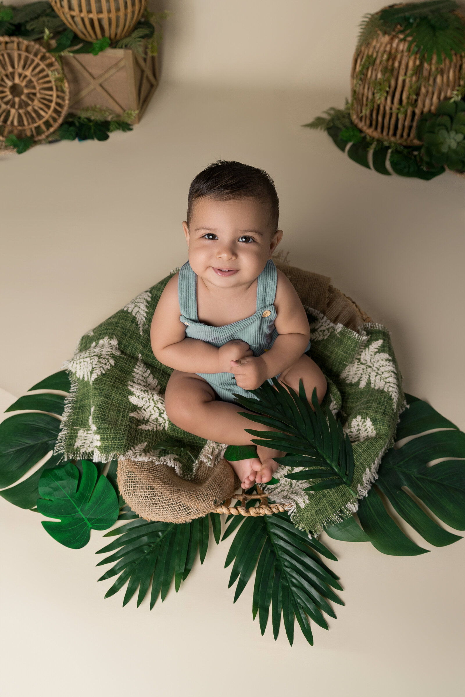 Adriano's First Birthday Cake Smash Portraits-August 10, 2024-4-E