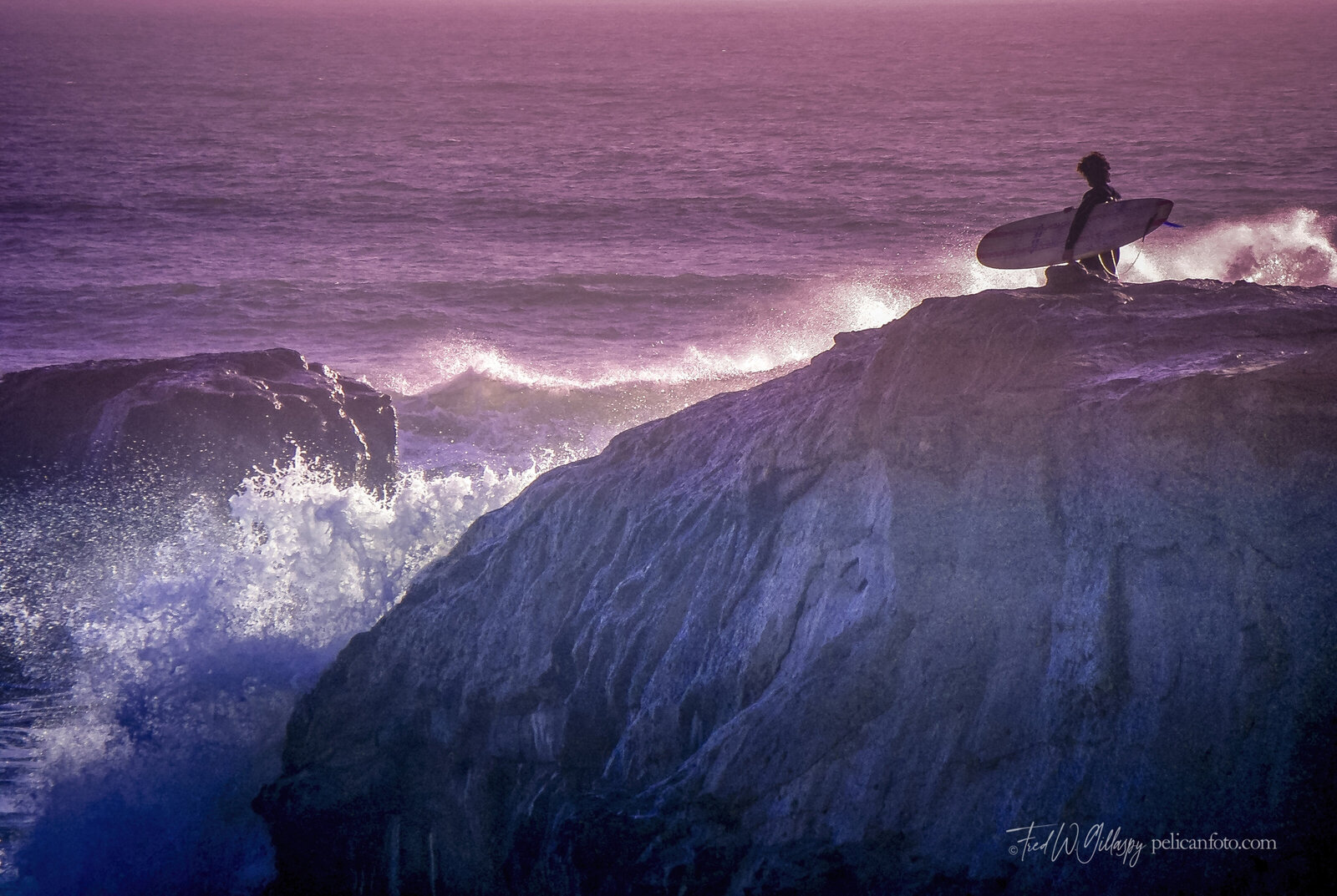 ©FredWGillaspy-SCrz-Surfer-Steamer-1-S6979