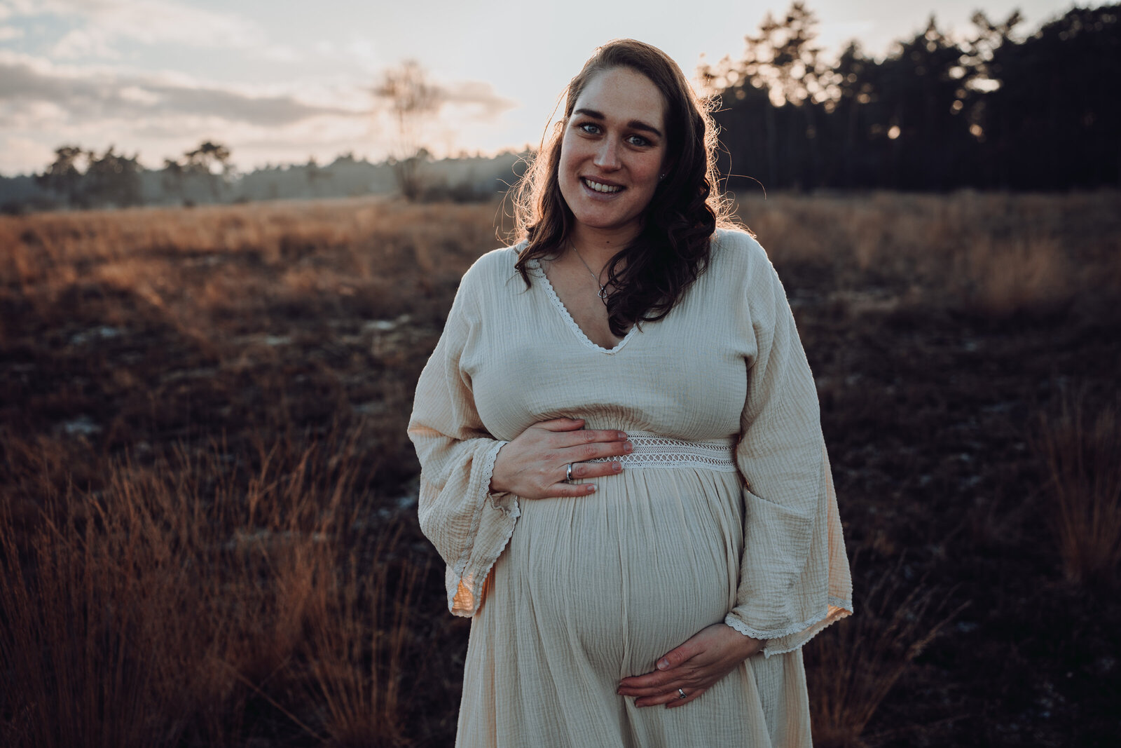 zwangerschapsshoot ommen jetske wijnhoud fotograaf (22)
