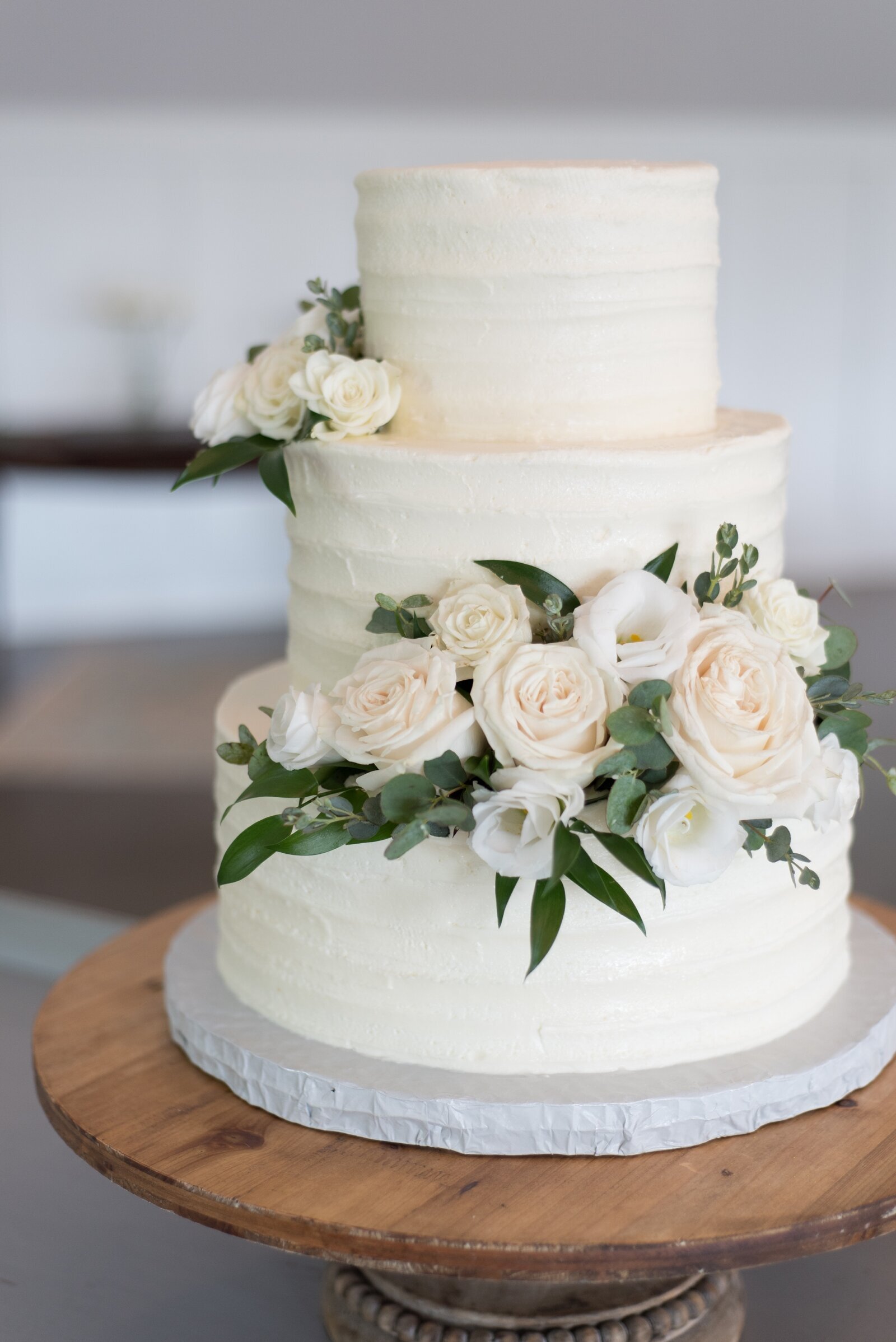 Simple_Wedding_Cake_Inspitation