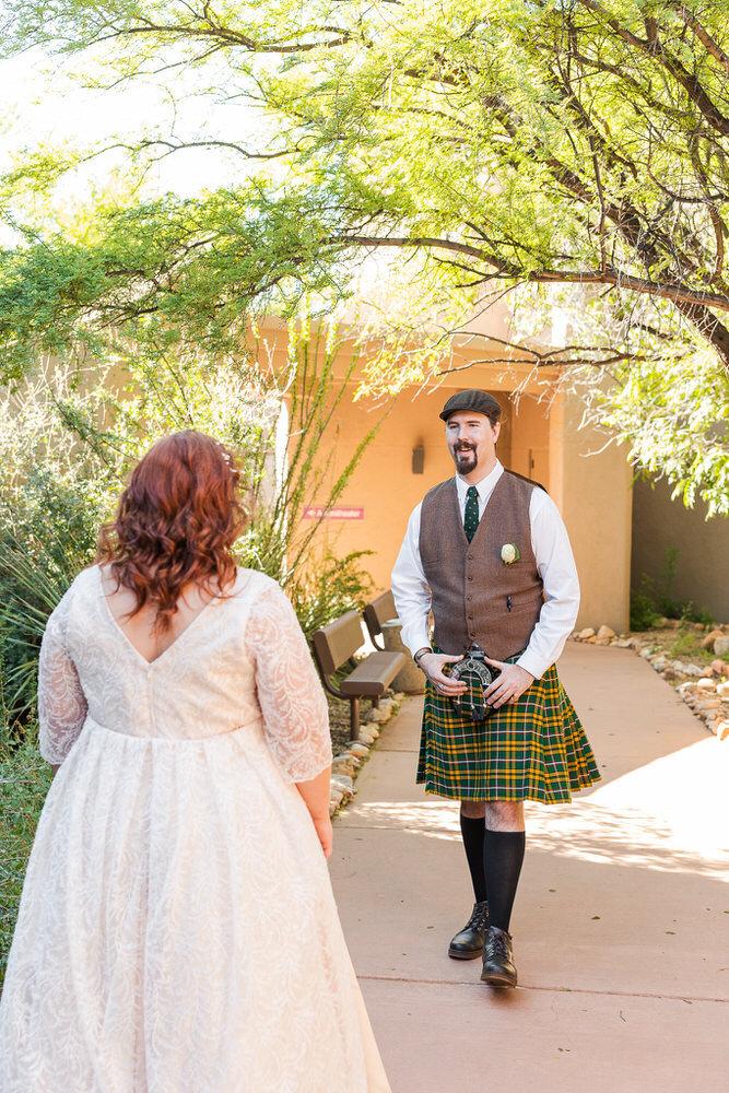 Kartchner-Caverns-Wedding-Old-Door-Shop-Reception-Christy-Hunter-Photography_005