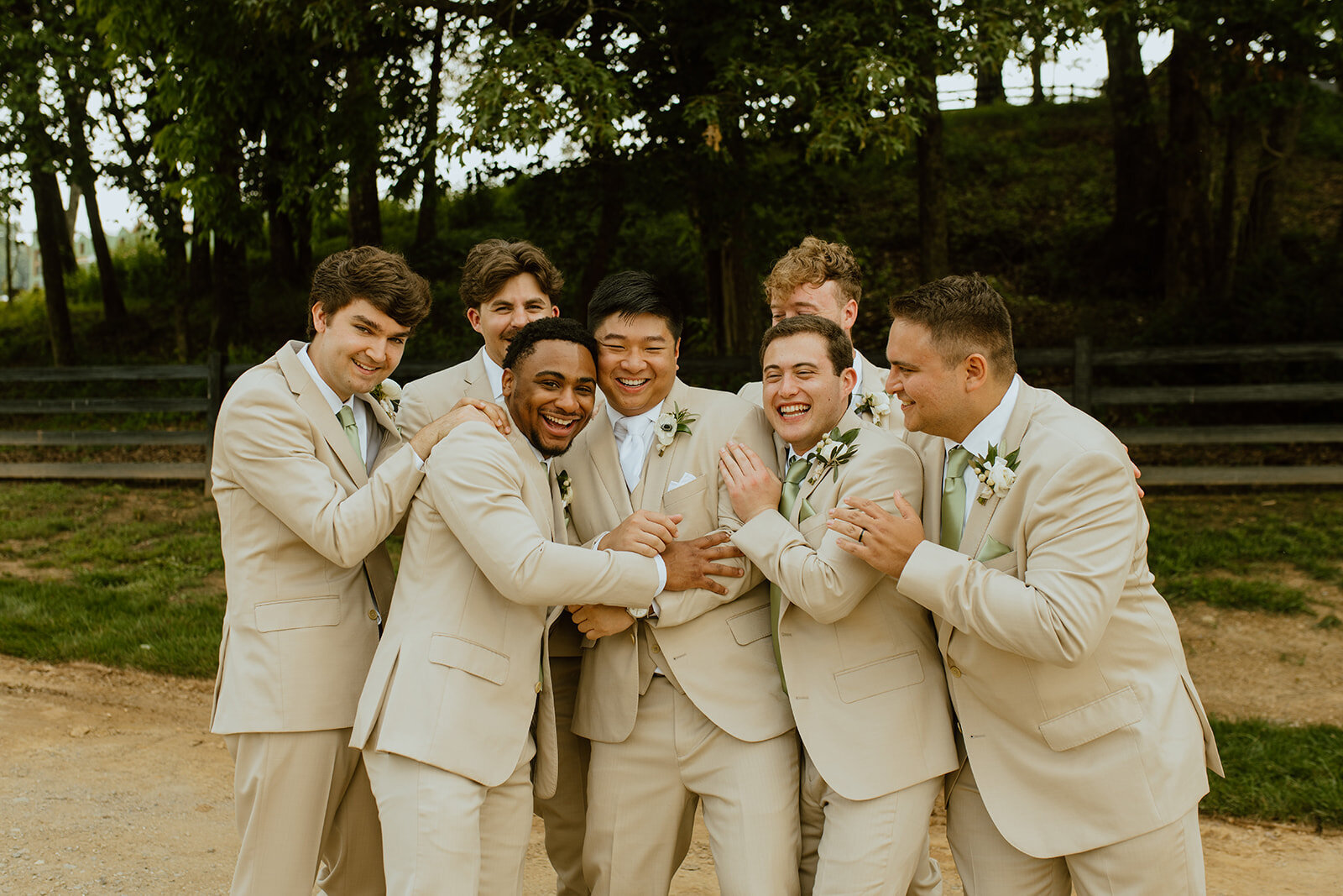 group groomsmen photo