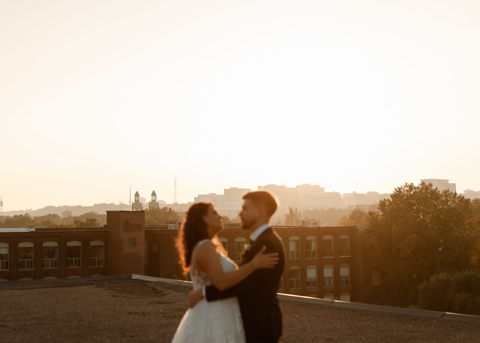 polish modern wedding at entrepot dominon montreal quebec