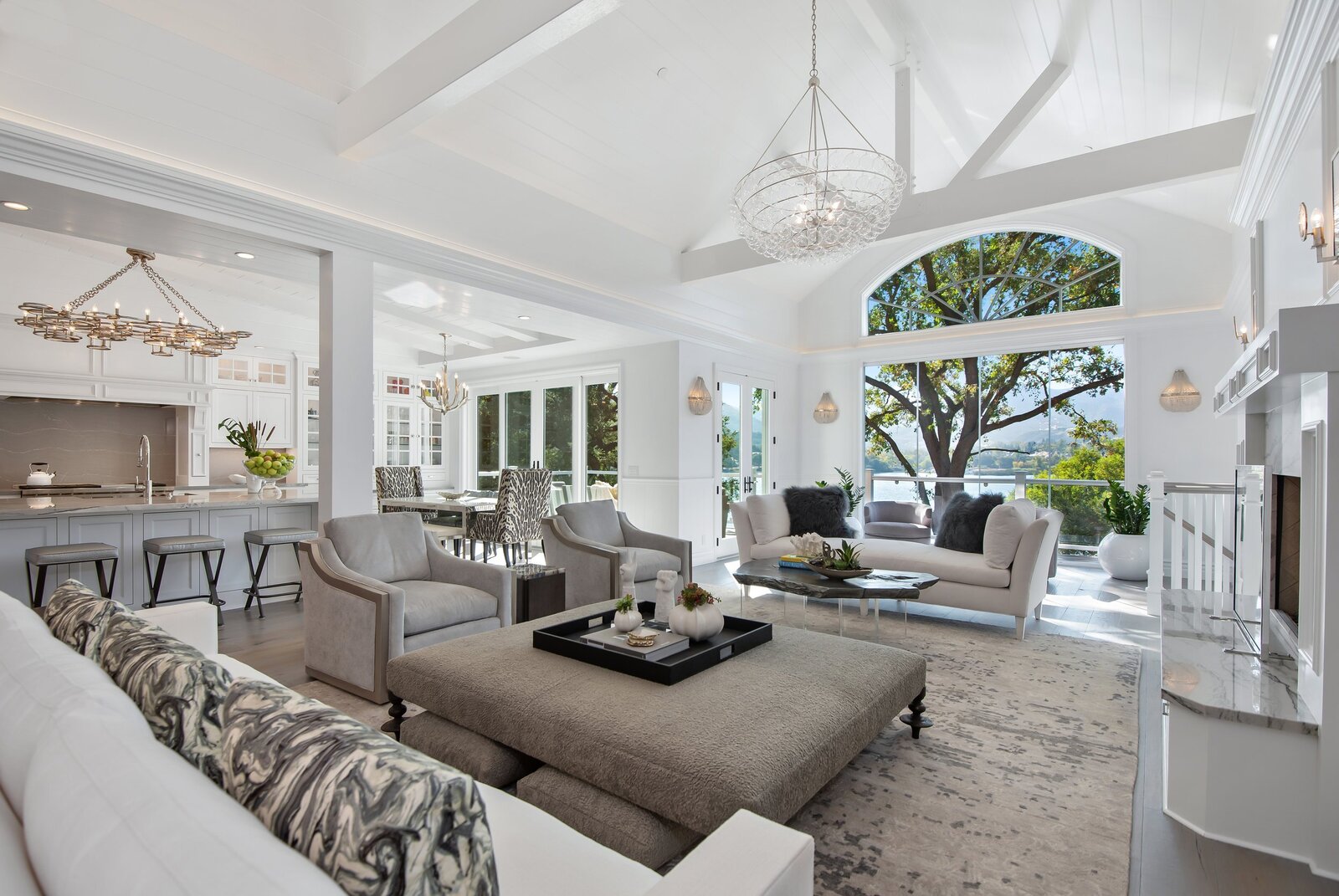 Lake-Sherwood-Interior-Design-2