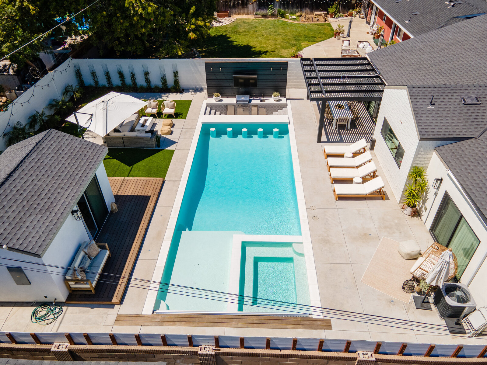 025_TPP_BattresConstuction_225CostaMesa_Landscape