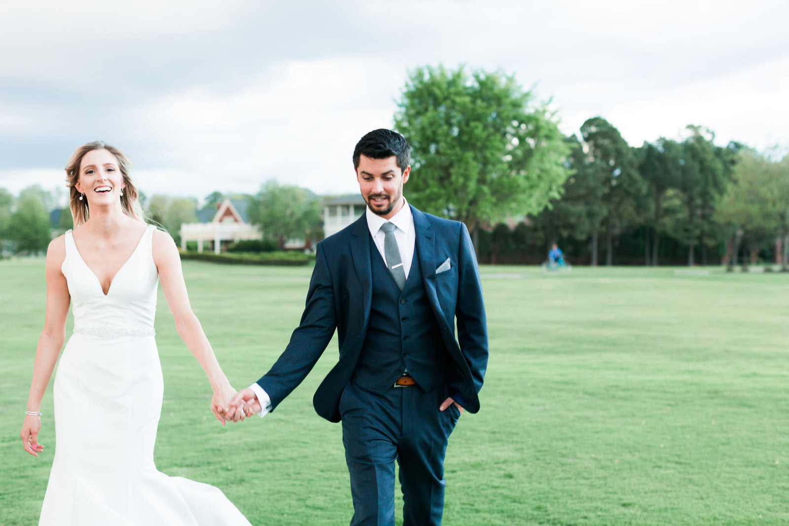 Two Rivers Country Club Classic Spring Wedding by Elizabeth Friske Photography-42